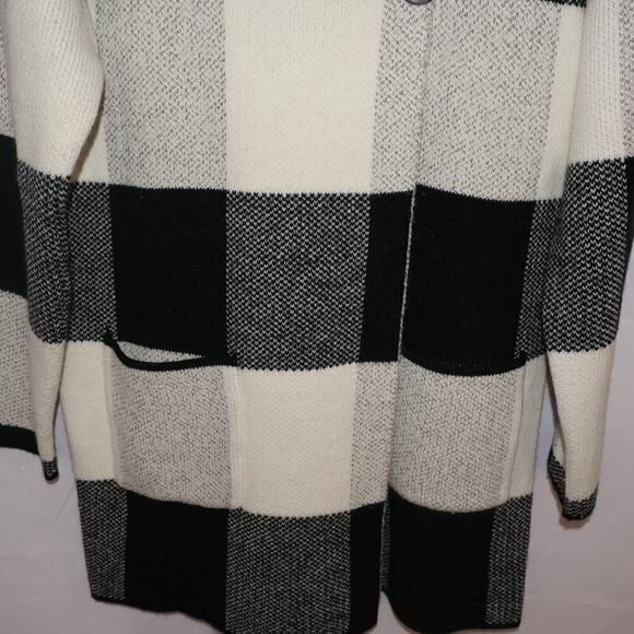 Nicole Alexander Sz M Sweater Jacket, Black White Tunic Snap closure Buttons - Picture 3 of 16